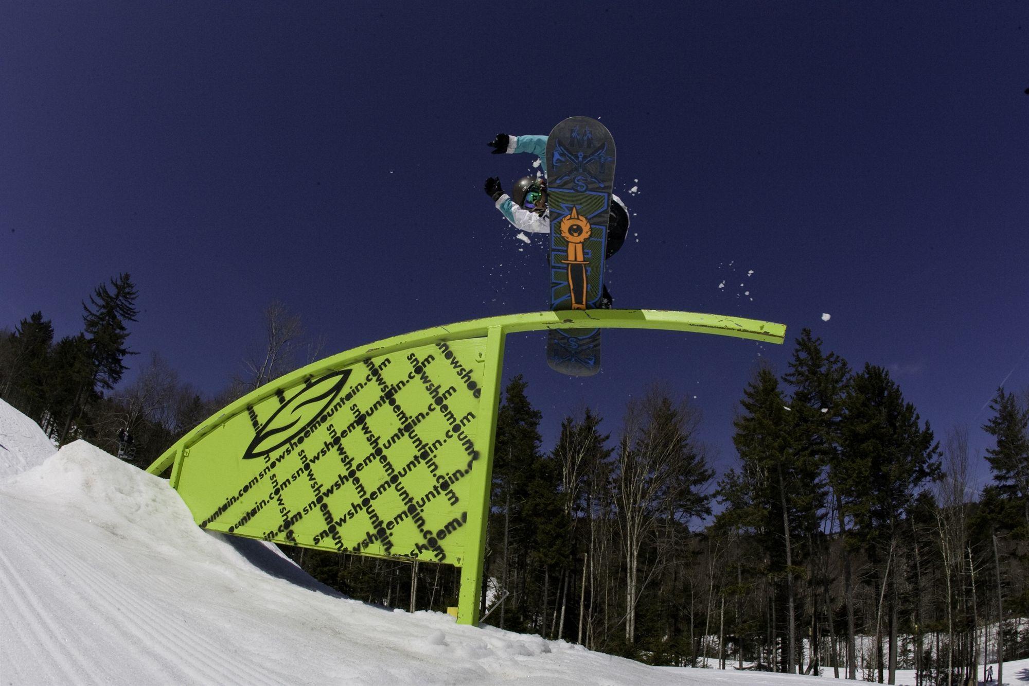 Soaring Eagle Lodge Snowshoe Exterior foto